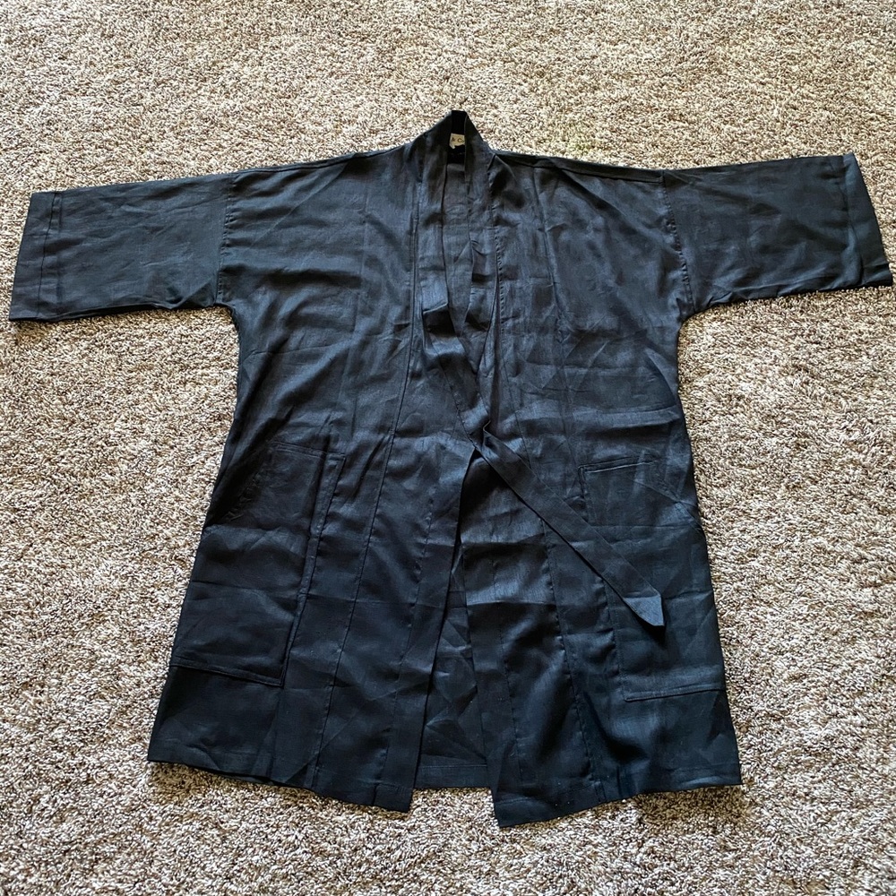 Avy & Co. SOKA- linen kimono